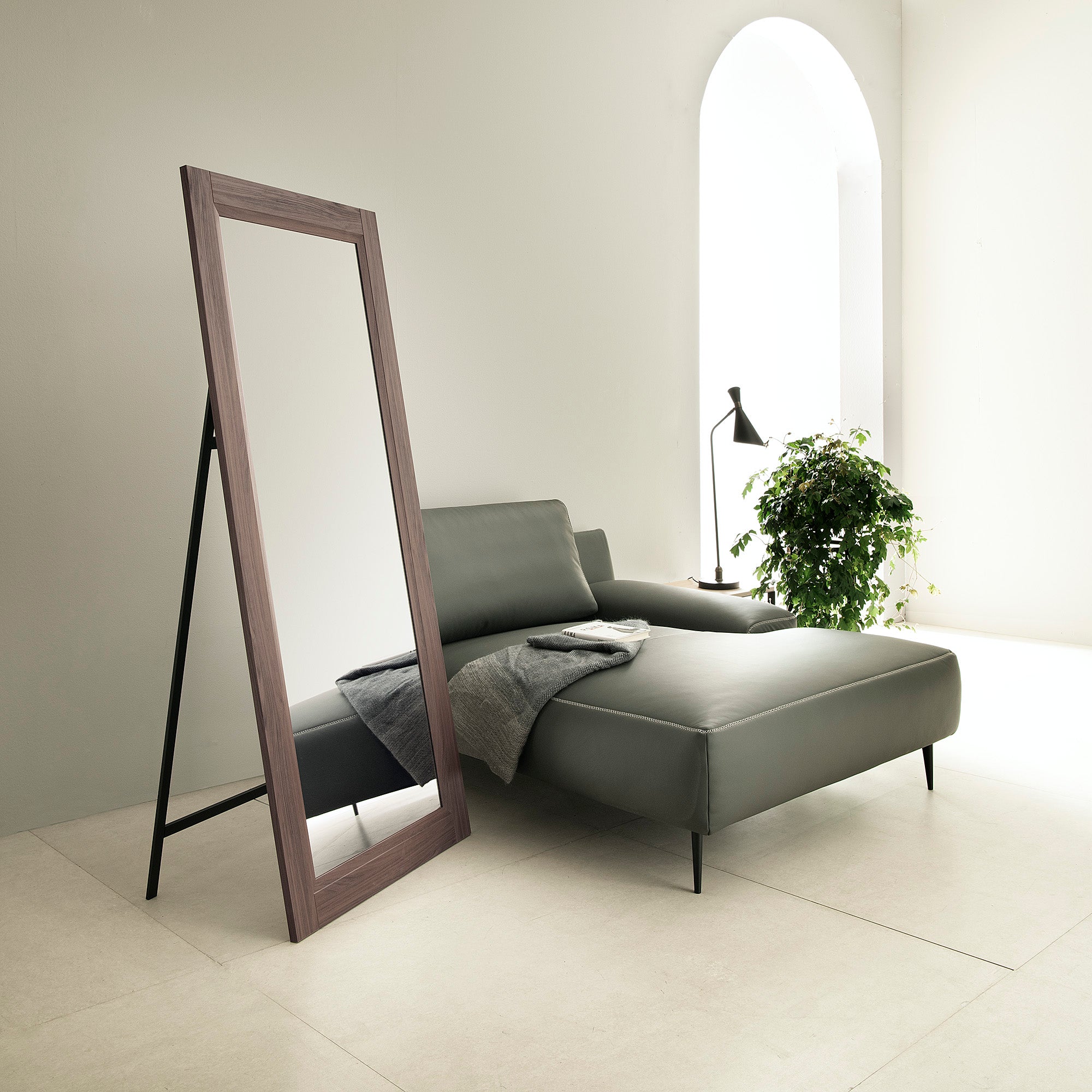 Noce / 180 x 78 / Con Staffa