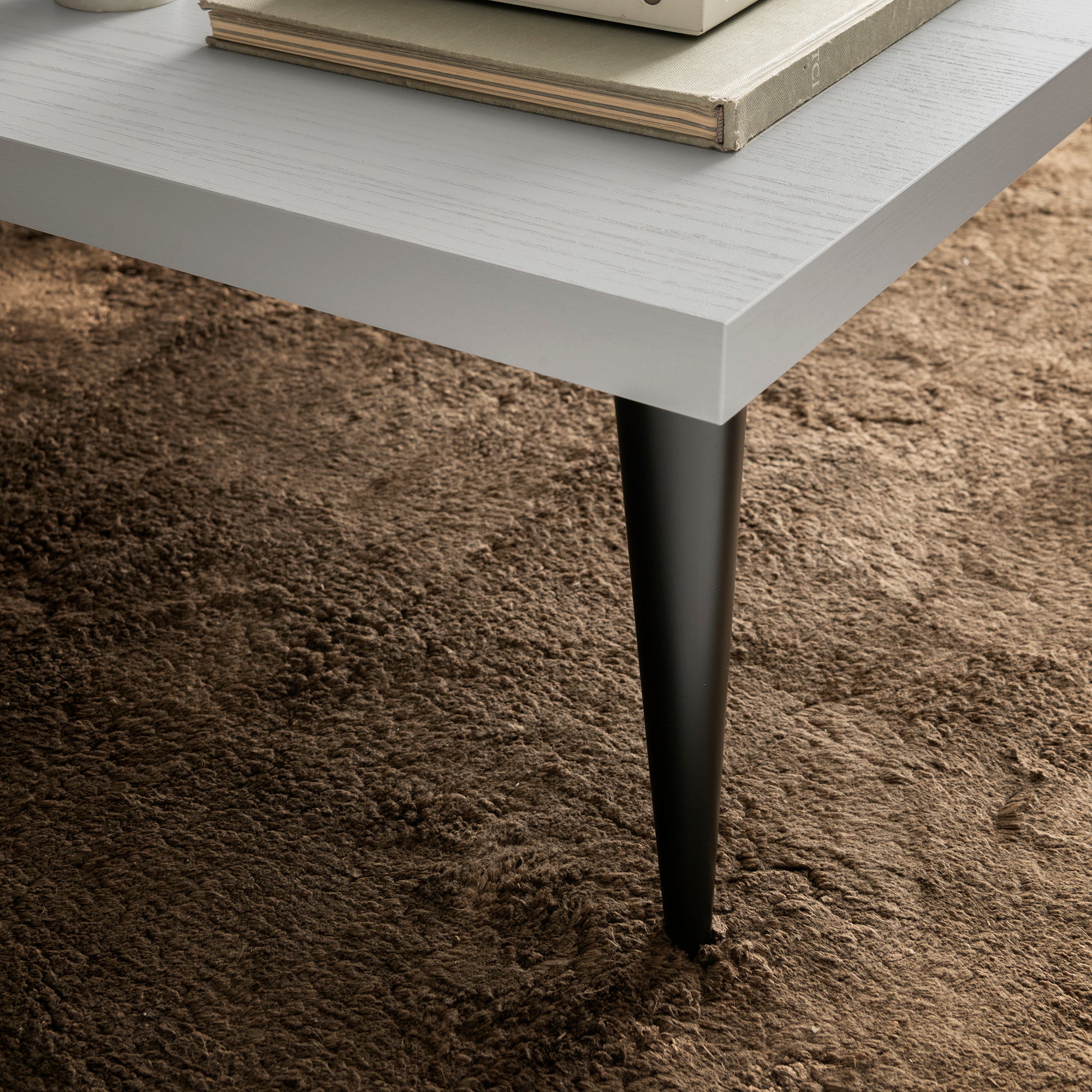 Grigio Chiaro / 60 x 45 x 23