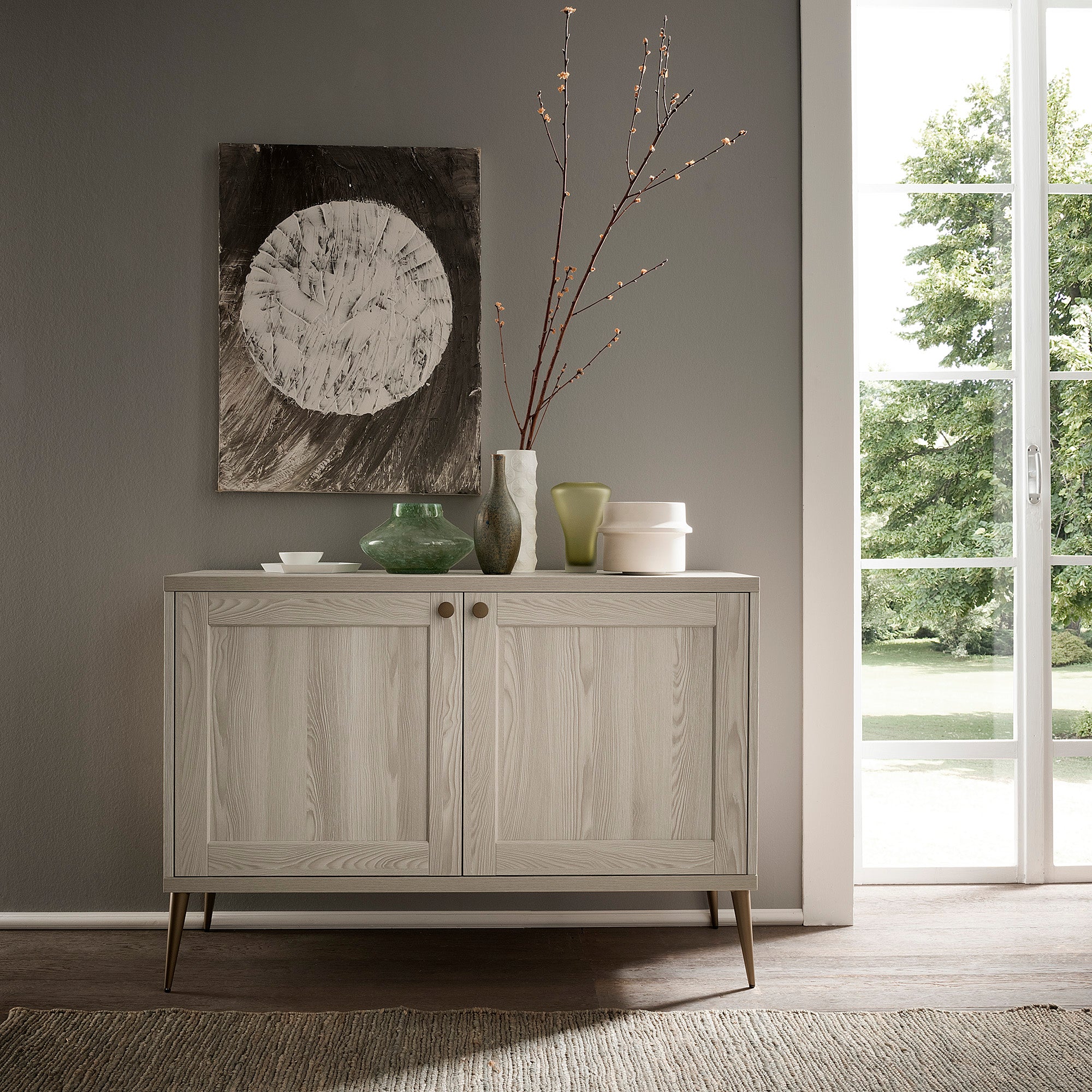 Crème de Cendre / 120 x 84 x 45