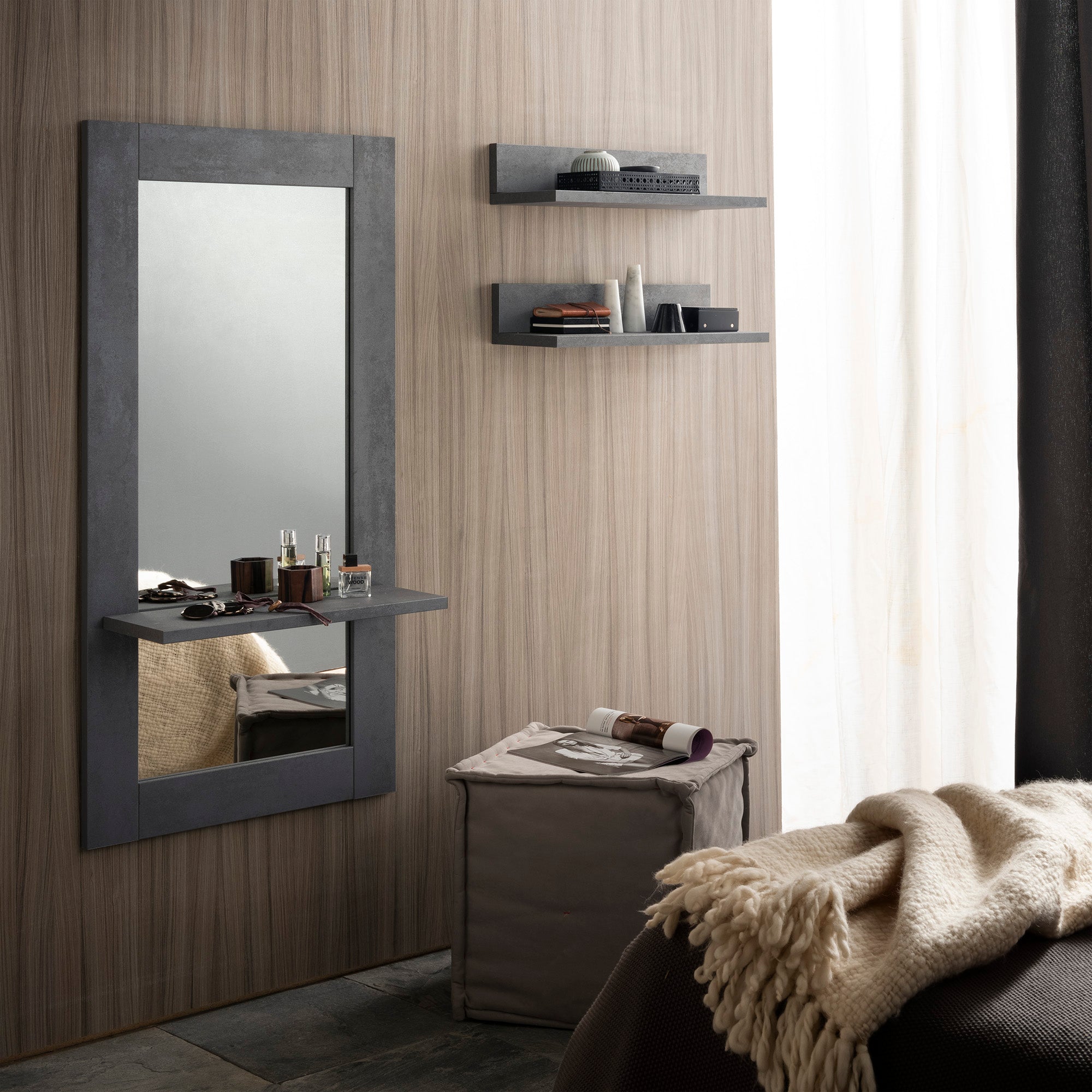 Cemento Scuro / 126 x 66 x 22